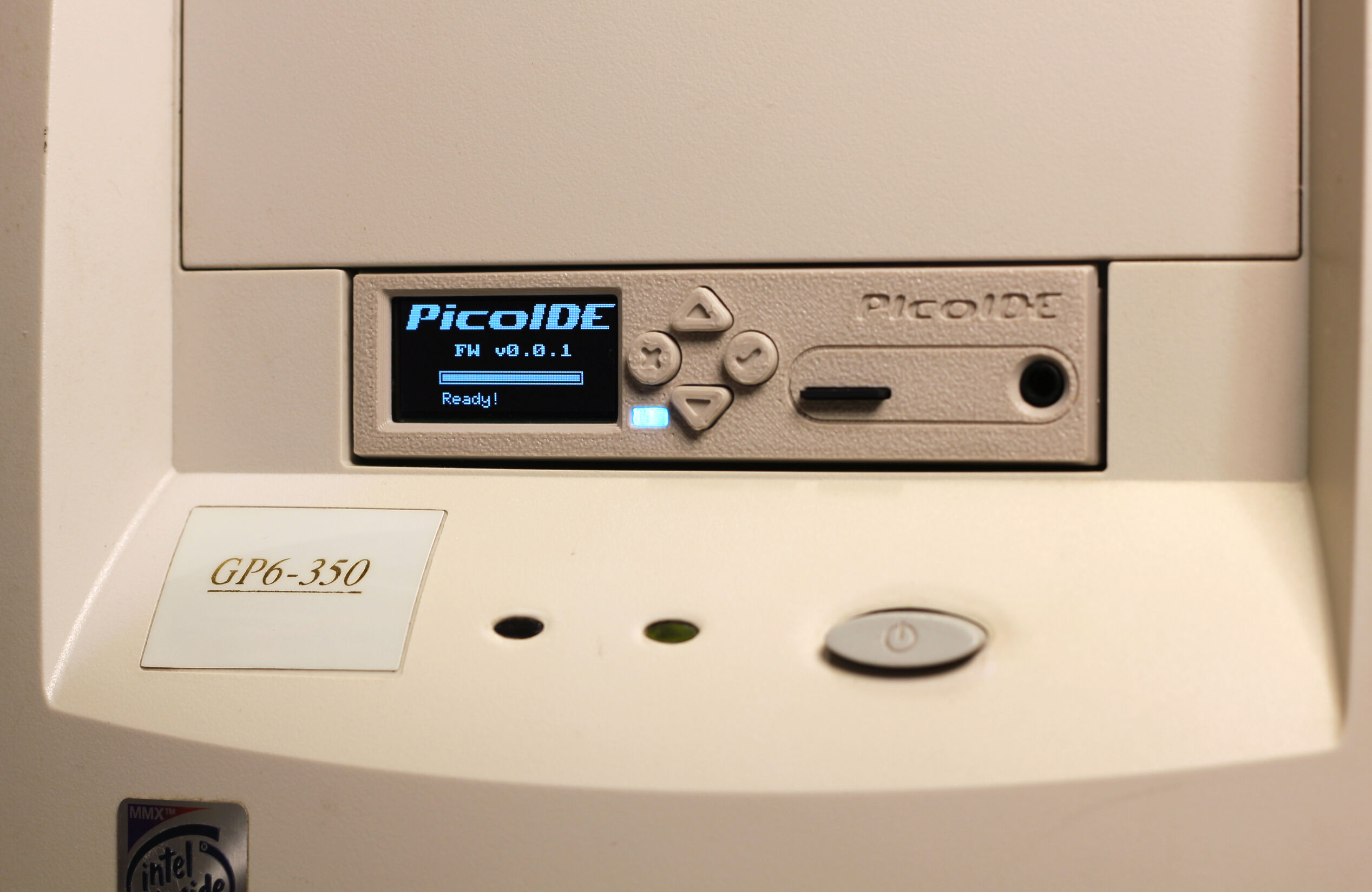 an open IDE/ATAPI drive emulator 3 PicoIDE saying it's ready